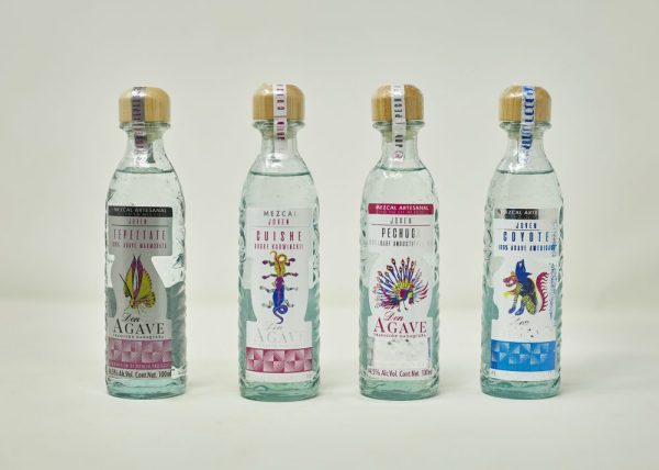 Paquete de 4 botellas de mezcal a escoger de 100 ml., cada una
